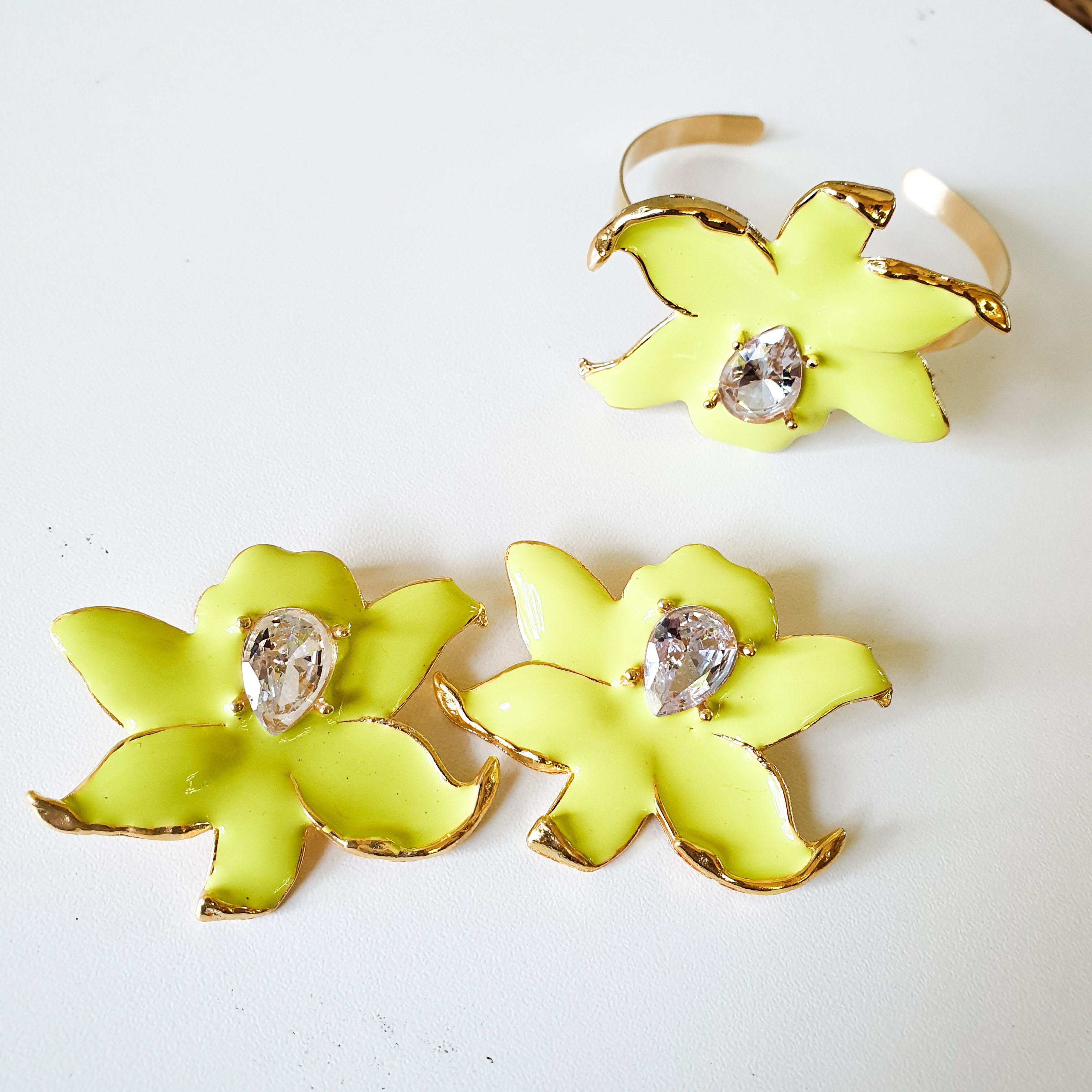 Conjunto Flor Isadora - Lima