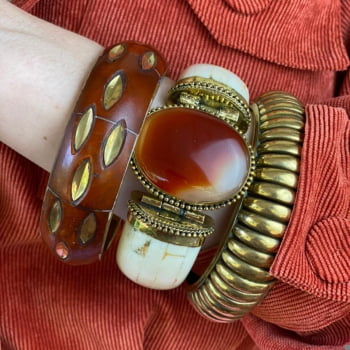 Bracelete Turco Osso com Pedra Âmbar 