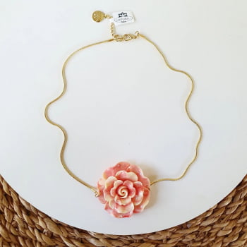 Colar Rosa