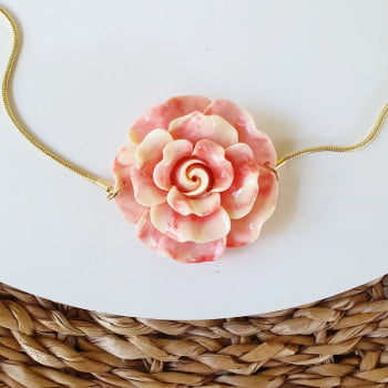 Colar Rosa