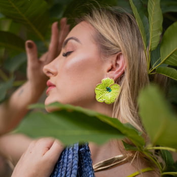 Brinco Flor Michelle